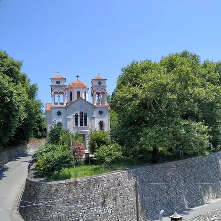 Erotas 3*