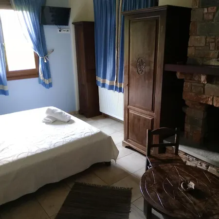 Erotas Hotel 3*