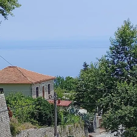Erotas Отель 3*