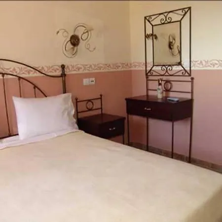 Hotel Erotas 3*