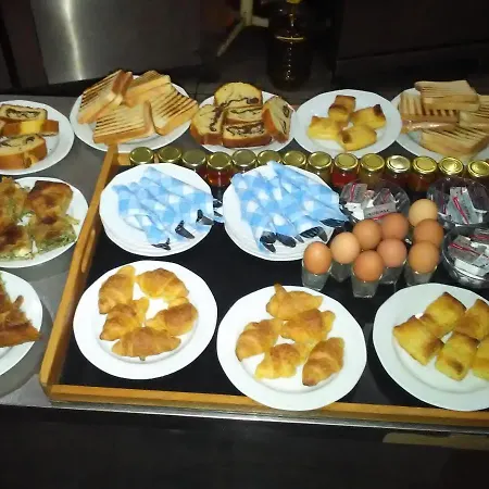 Erotas Otel 3*