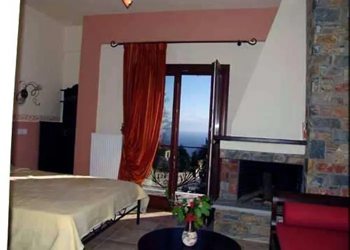 Erotas Hotel Agios Dimitrios (Magnesia)